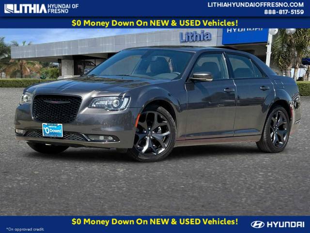 2023 Chrysler 300 300S RWD photo