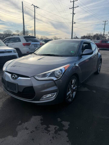 2016 Hyundai Veloster FWD photo