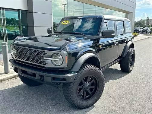 2023 Ford Bronco 4 Door Base 4WD photo