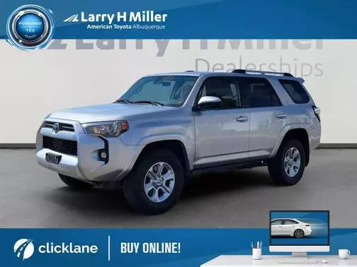 2023 Toyota 4Runner SR5 4WD photo