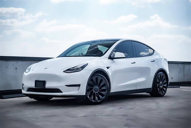 2020 Tesla Model Y Performance AWD photo