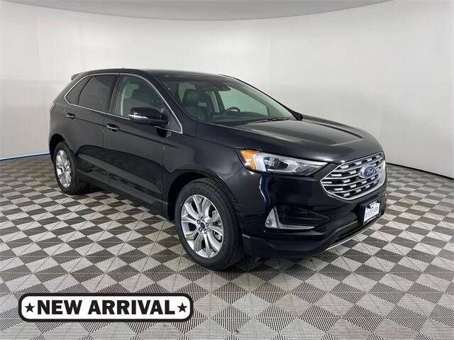 2021 Ford Edge Titanium AWD photo