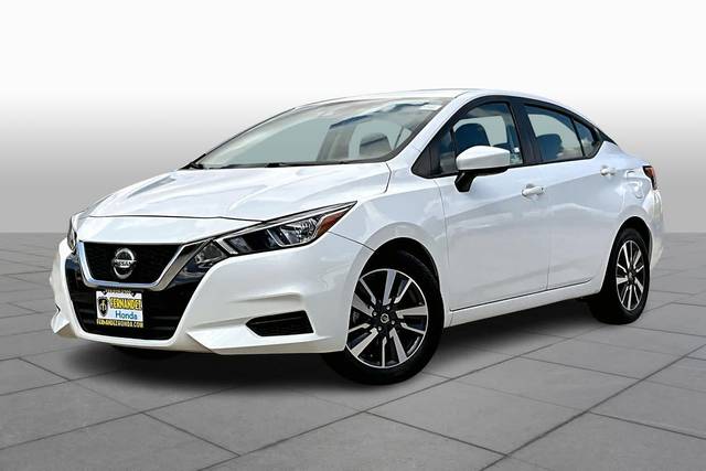 2022 Nissan Versa SV FWD photo