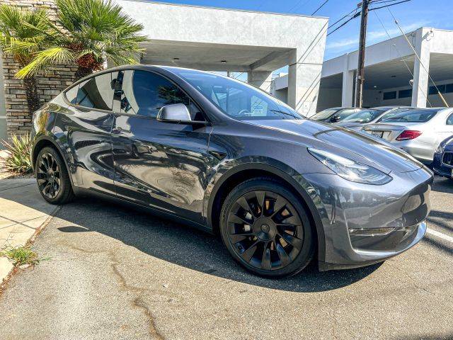 2021 Tesla Model Y Long Range AWD photo