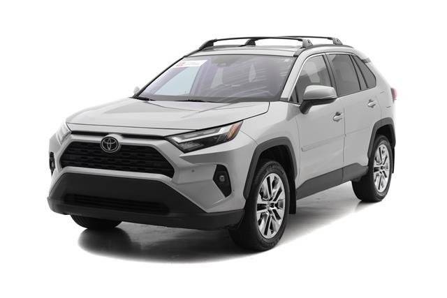 2022 Toyota RAV4 XLE Premium AWD photo