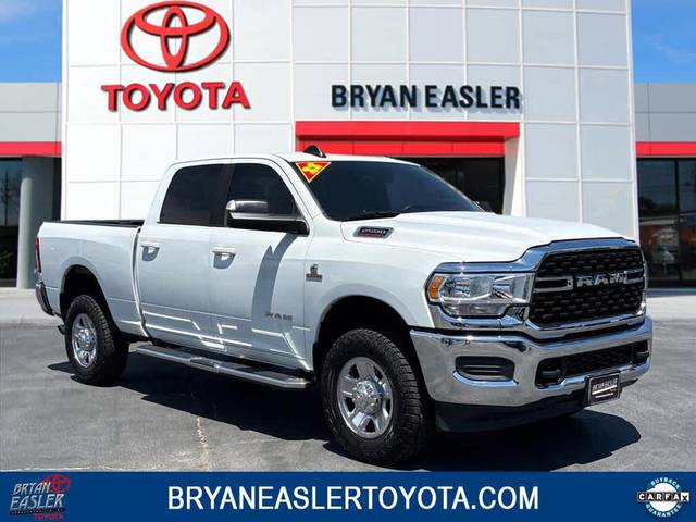 2022 Ram 2500 Big Horn 4WD photo