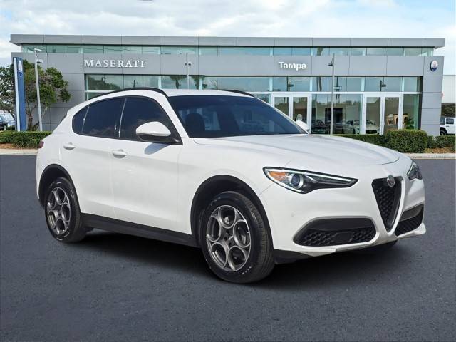 2022 Alfa Romeo Stelvio Sprint RWD photo