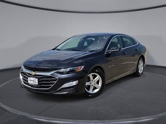 2022 Chevrolet Malibu LS FWD photo