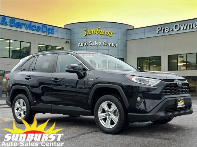2021 Toyota RAV4 Hybrid XLE AWD photo
