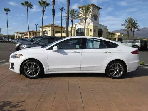 2020 Ford Fusion SEL FWD photo