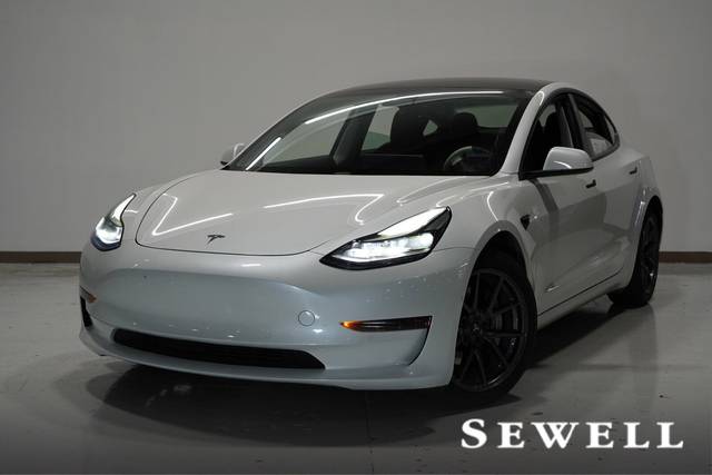 2021 Tesla Model 3 Standard Range Plus RWD photo