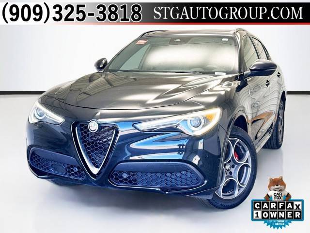 2022 Alfa Romeo Stelvio Ti AWD photo