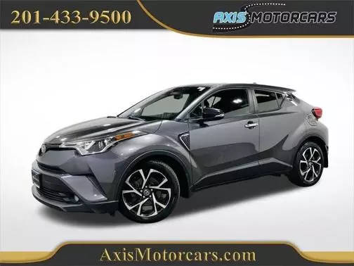 2018 Toyota C-HR XLE FWD photo