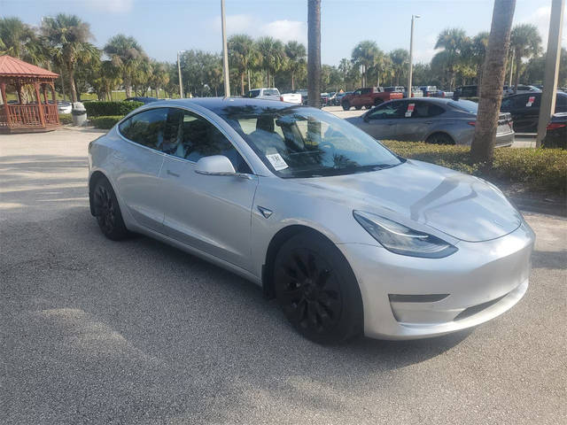 2018 Tesla Model 3 Long Range Battery AWD photo