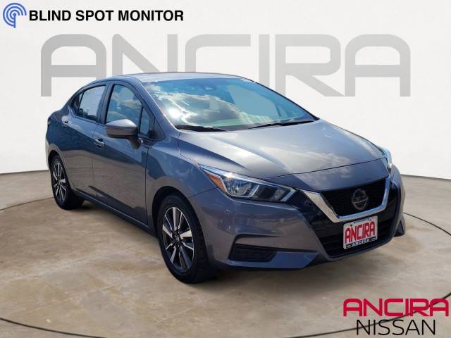 2021 Nissan Versa SV FWD photo