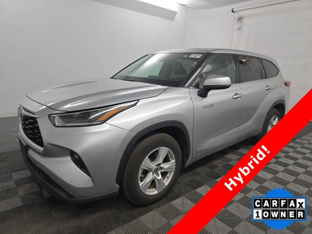 2021 Toyota Highlander Hybrid LE FWD photo