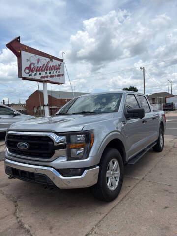 2023 Ford F-150 XLT 4WD photo