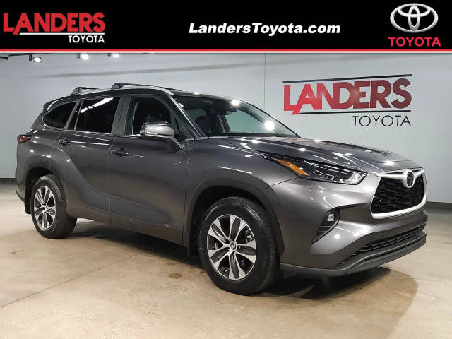 2023 Toyota Highlander XLE AWD photo