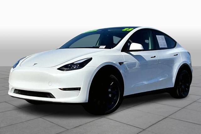 2023 Tesla Model Y  AWD photo