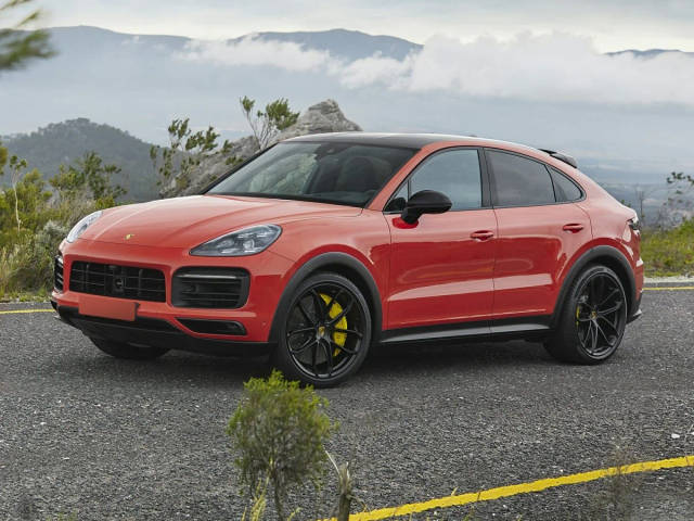 2023 Porsche Cayenne Coupe S AWD photo