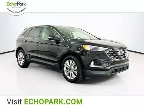 2022 Ford Edge Titanium AWD photo