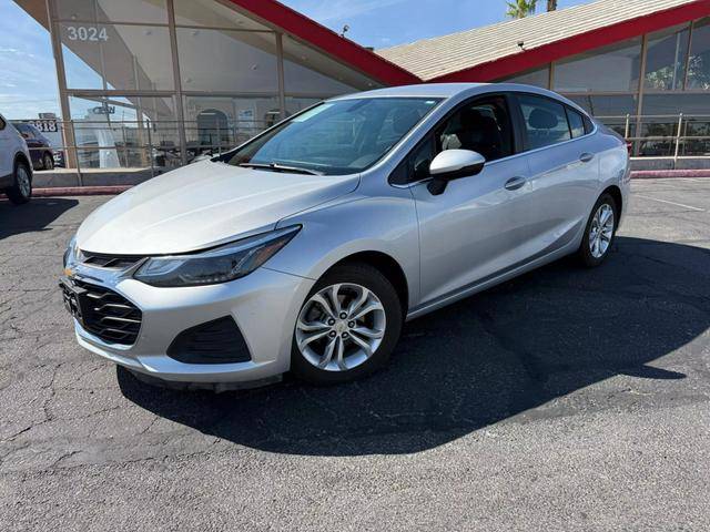 2019 Chevrolet Cruze LT FWD photo