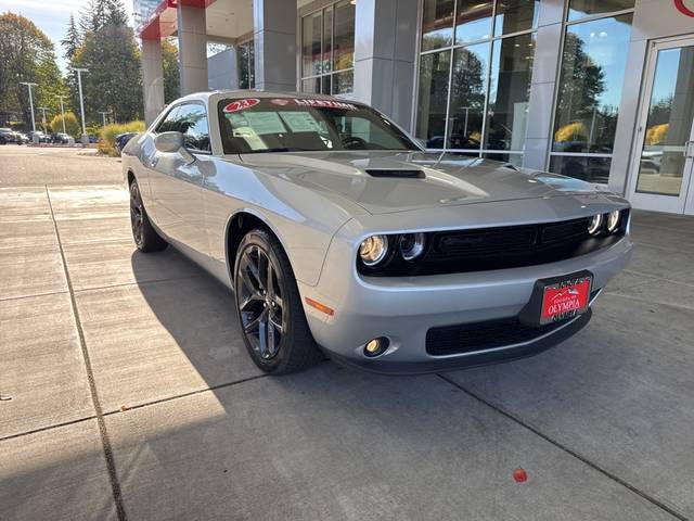 2023 Dodge Challenger SXT RWD photo