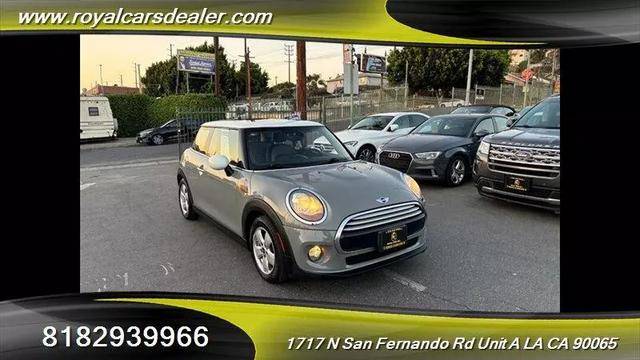 2015 MINI Hardtop 2 Door  FWD photo