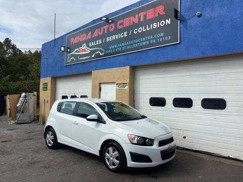 2015 Chevrolet Sonic LS FWD photo