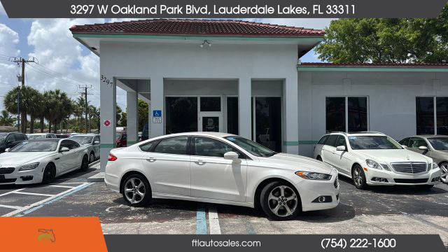 2015 Ford Fusion SE FWD photo