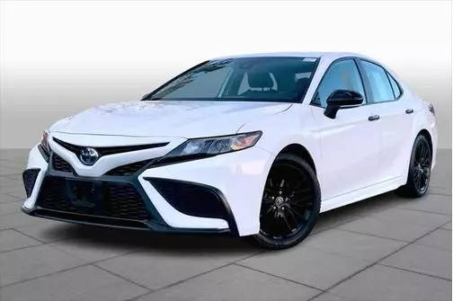 2022 Toyota Camry Hybrid Nightshade FWD photo