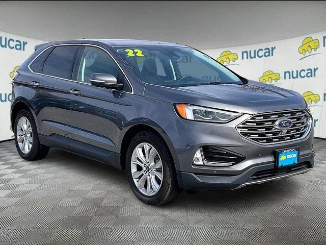 2022 Ford Edge Titanium AWD photo