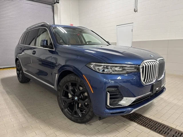 2022 BMW X7 xDrive40i AWD photo