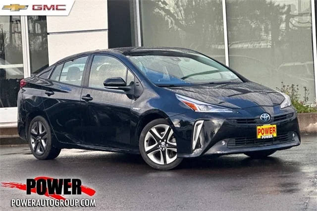 2022 Toyota Prius XLE FWD photo