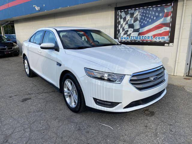 2018 Ford Taurus SEL AWD photo