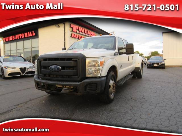 2016 Ford F-350 Super Duty XLT RWD photo