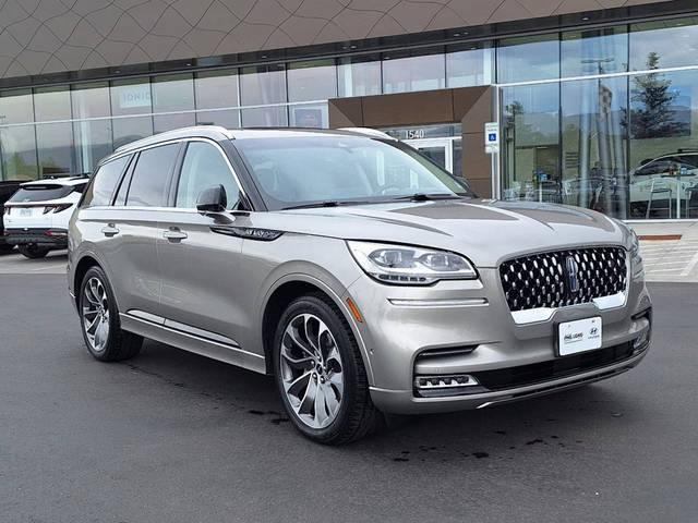 2023 Lincoln Aviator Grand Touring AWD photo