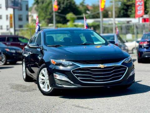 2022 Chevrolet Malibu LT FWD photo