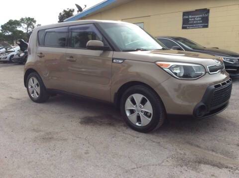 2015 Kia Soul Base FWD photo