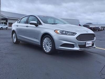 2016 Ford Fusion S Hybrid FWD photo