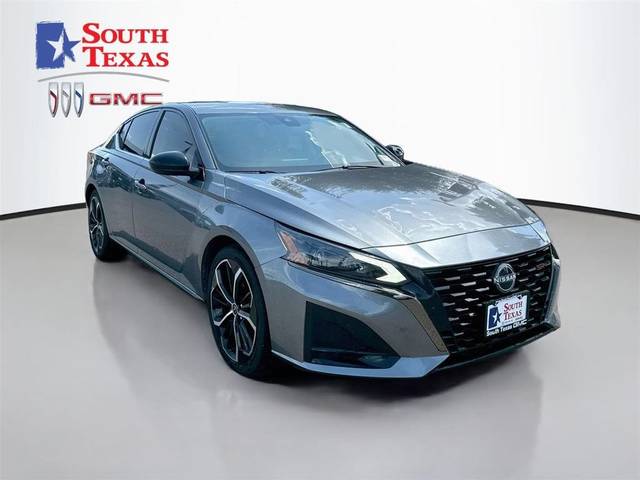 2023 Nissan Altima 2.5 SR FWD photo