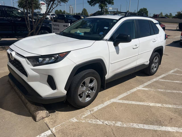 2022 Toyota RAV4 Hybrid LE AWD photo