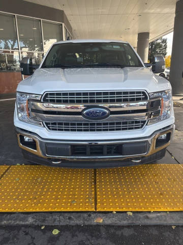 2020 Ford F-150 LARIAT 4WD photo