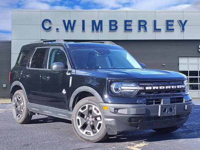 2021 Ford Bronco Sport Outer Banks 4WD photo