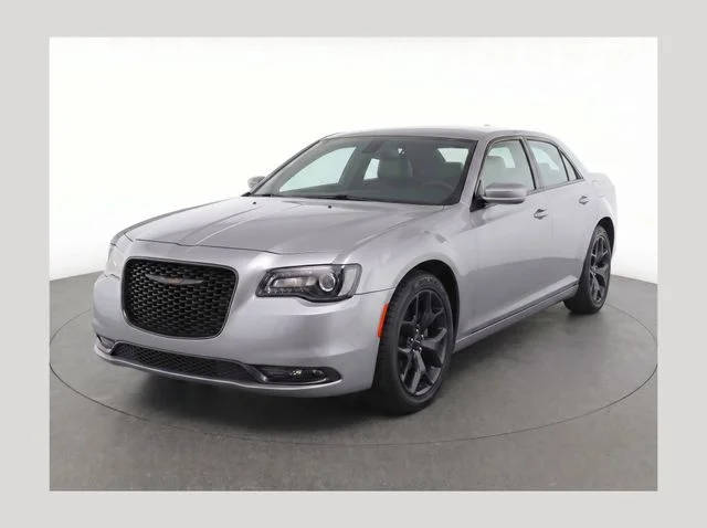 2023 Chrysler 300 300S RWD photo