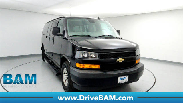 2019 Chevrolet Express LS RWD photo