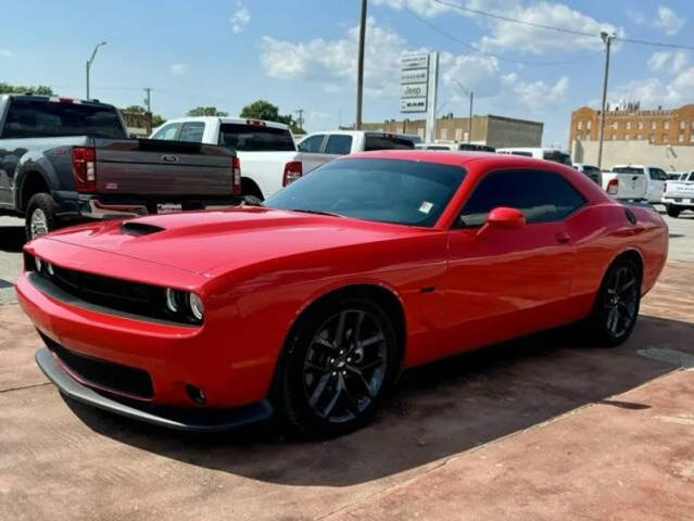 2023 Dodge Challenger R/T RWD photo