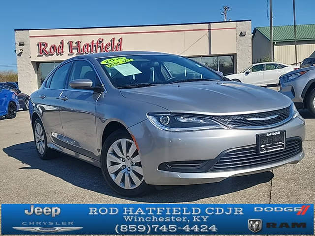 2016 Chrysler 200 LX FWD photo