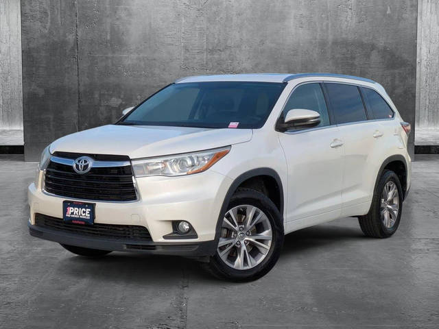 2015 Toyota Highlander XLE FWD photo