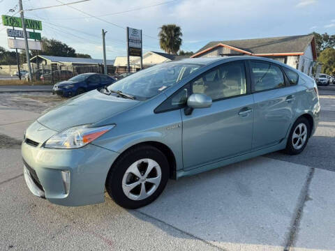 2015 Toyota Prius Four FWD photo